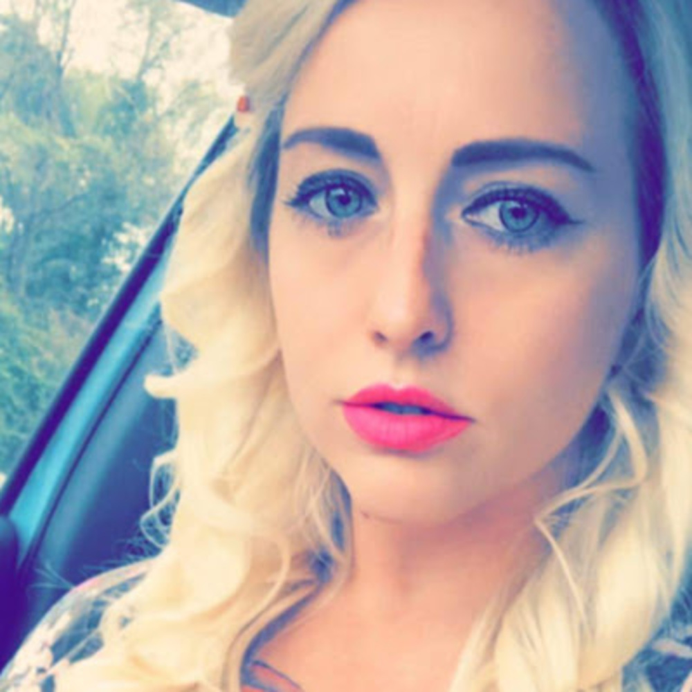 Meet your Posher, Amber